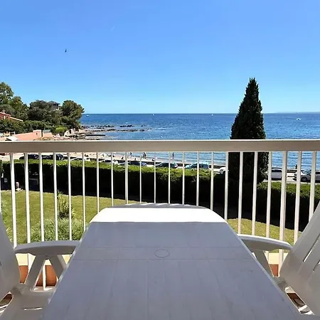 Avec Vue Panoramique Sur La Mer, Balcon, Parking, Acces Prive A La דירה